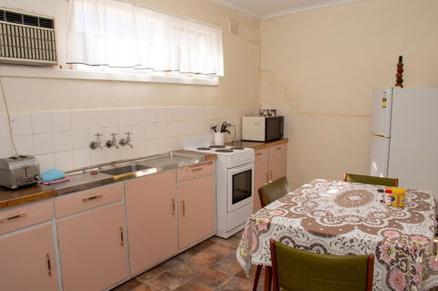 Kimba Units - Mackay Tourism 20
