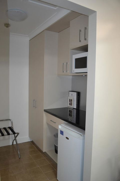 Cattlemans Country Motor Inn & Serviced Apartments - Mackay Tourism 35