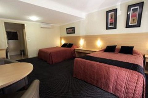 Cattlemans Country Motor Inn & Serviced Apartments - Mackay Tourism 33