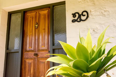 20 Hill Avenue Bed & Breakfast - Mackay Tourism 3