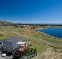 Golfers Paradise 18th Tee - 52 Huntingdale Drive - Mackay Tourism