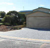 LAS ARENAS - the Sands - BEACH HOUSE - Mackay Tourism