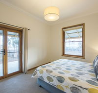Flinders Bush Retreats - Mackay Tourism