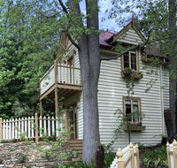 Aldgate Creek Cottage Bed and Breakfast - Mackay Tourism