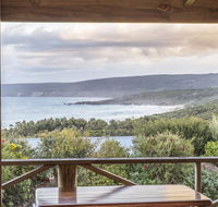 Chandlers Smiths Beach Villas - Mackay Tourism