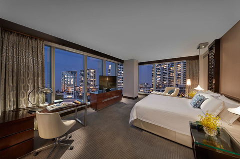 Crown Towers Perth - Mackay Tourism 24