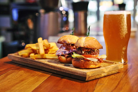 Capricorn Village - Mackay Tourism 18