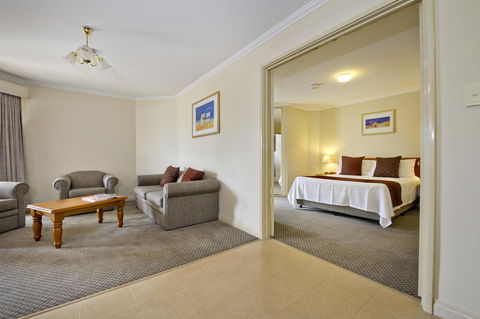 Abbey Beach Resort - Mackay Tourism 12
