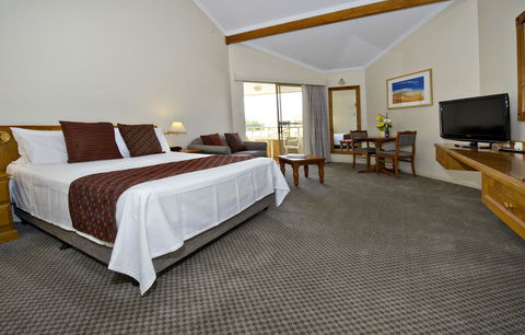 Abbey Beach Resort - Mackay Tourism 14