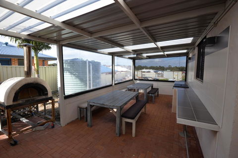 Country Comfort Amity Motel - Mackay Tourism 13