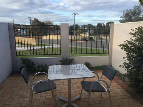 Country Comfort Amity Motel - Mackay Tourism 2