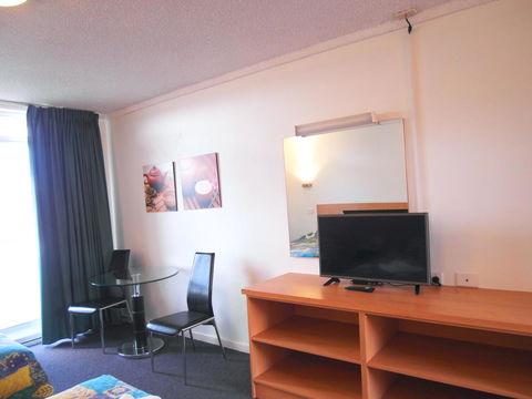 Econo Lodge Rivervale - Mackay Tourism 22