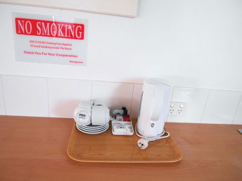 Econo Lodge Rivervale - Mackay Tourism 7