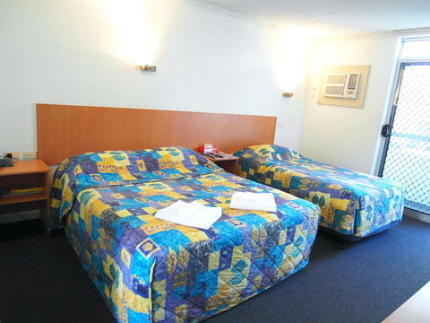 Econo Lodge Rivervale - Mackay Tourism 5