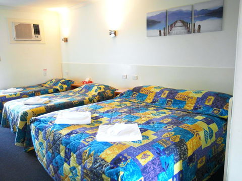 Econo Lodge Rivervale - Mackay Tourism 4