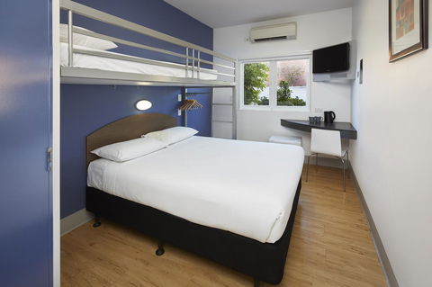 Ibis Budget Perth Airport - Mackay Tourism 13