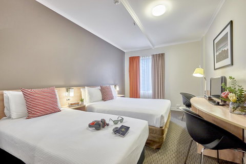 Ibis Perth - Mackay Tourism 6