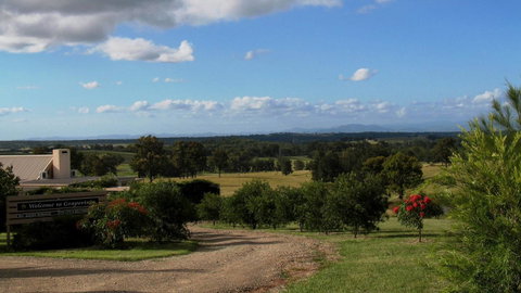 Grapevines Boutique Accommodation - Mackay Tourism 20