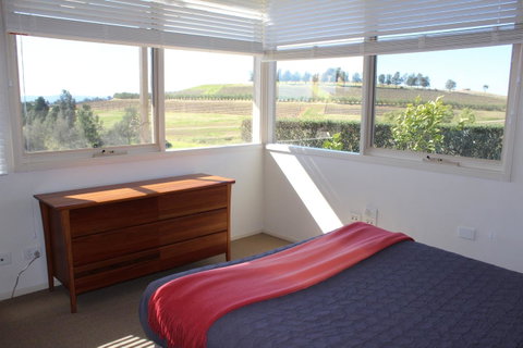 Grapevines Boutique Accommodation - Mackay Tourism 25