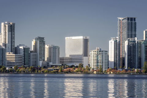 Pan Pacific Perth - Mackay Tourism 0
