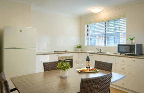 Albany Motel & Apartments - Mackay Tourism 5