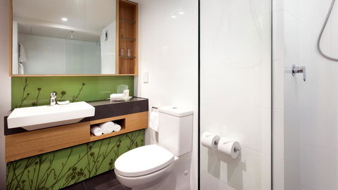 Holiday Inn Perth City Centre, An IHG Hotel - Mackay Tourism 3