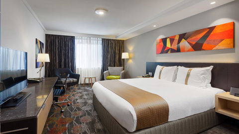 Holiday Inn Perth City Centre, An IHG Hotel - Mackay Tourism 1