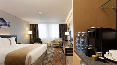 Holiday Inn Perth City Centre, An IHG Hotel - Mackay Tourism 7