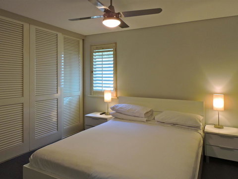 Seashells Scarborough - Mackay Tourism 1