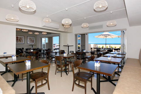 Bunbury Seaview Apartments - Mackay Tourism 31