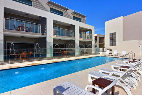 Bunbury Seaview Apartments - Mackay Tourism 21