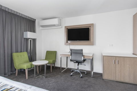 Metro Hotel Perth - Mackay Tourism 21