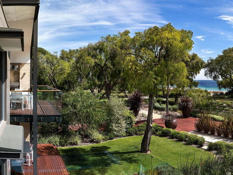 Aqua Resort Busselton - Mackay Tourism 18