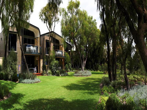 Aqua Resort Busselton - Mackay Tourism 20