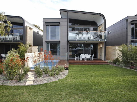 Aqua Resort Busselton - Mackay Tourism 13