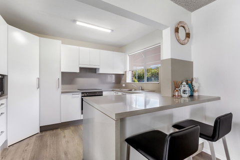Laman Lodge, Unit 2, 15 Laman Street - Mackay Tourism 6