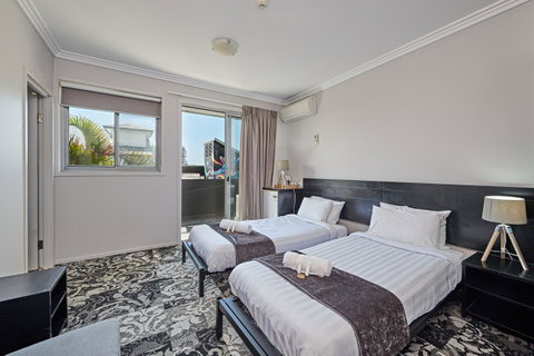 Nomads Byron Bay Backpackers - Mackay Tourism 41