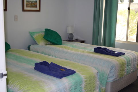The Heights Bed & Breakfast - Mackay Tourism 12