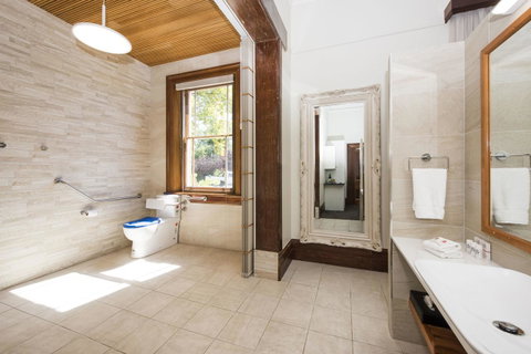The Parkview Hotel Mudgee - Mackay Tourism 4