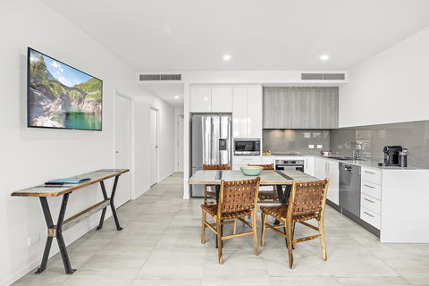 Rockpool 2 Sawtell Beach - Just Steps To Restaurants And 2 Min Stroll To Beach! - Mackay Tourism 3