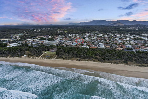Rockpool 2 Sawtell Beach - Just Steps To Restaurants And 2 Min Stroll To Beach! - Mackay Tourism 1