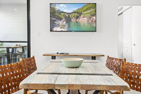 Rockpool 2 Sawtell Beach - Just Steps To Restaurants And 2 Min Stroll To Beach! - Mackay Tourism 4