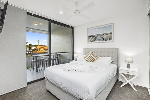 Rockpool 2 Sawtell Beach - Just Steps To Restaurants And 2 Min Stroll To Beach! - Mackay Tourism 7