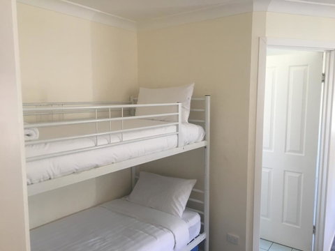 Junee Motor Inn - Mackay Tourism 23