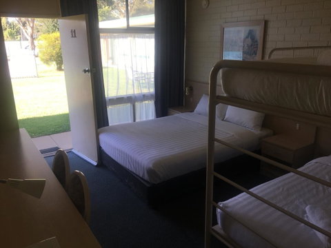 Junee Motor Inn - Mackay Tourism 16
