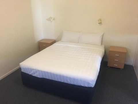 Junee Motor Inn - Mackay Tourism 20