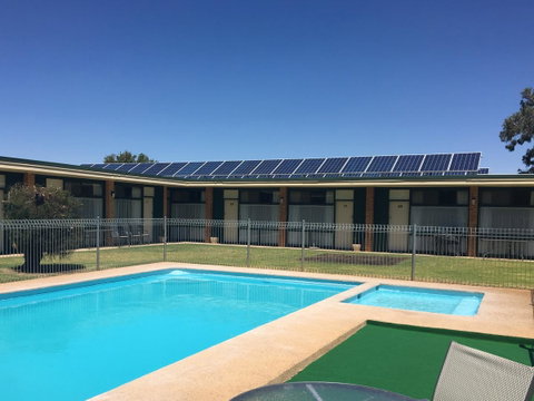 Junee Motor Inn - Mackay Tourism 13