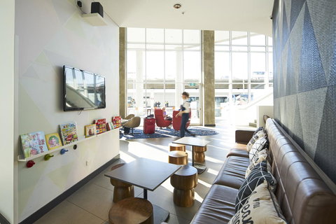 Rydges Sydney Airport Hotel - Mackay Tourism 21