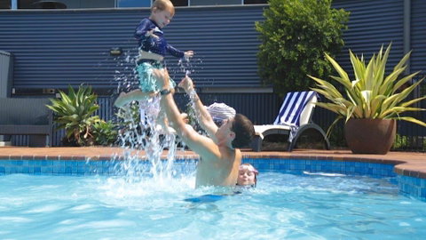 The Park Hotel Motel, Suffolk Park - Mackay Tourism 3
