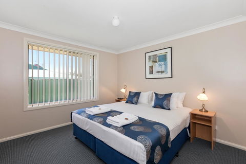 Colonial Court Villas - Mackay Tourism 19